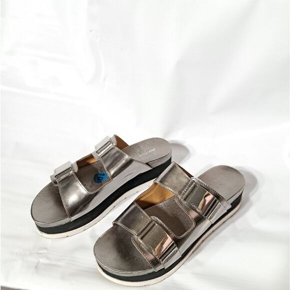 Calvin Klein   - Picture 5 of 11